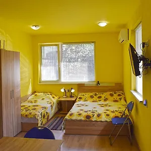 https://starlight-studios.sunnybeach-hotels.org